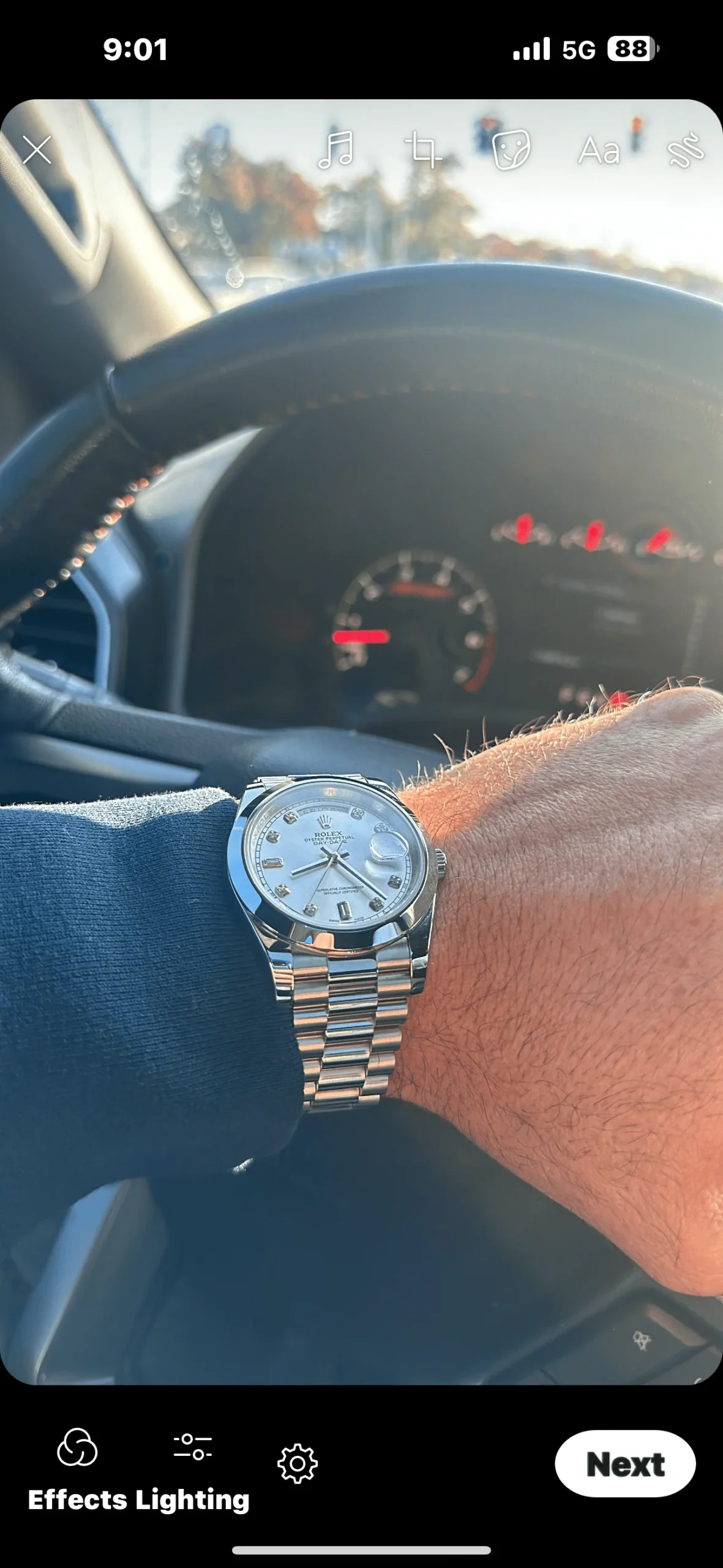 Rolex Day-Date II 41mm Silver Dial 218239 photo review