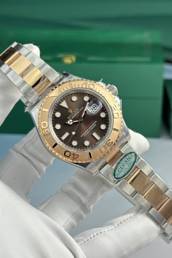 Alternative view of Rolex Yacht-Master 40mm Chocolate Dial 126621