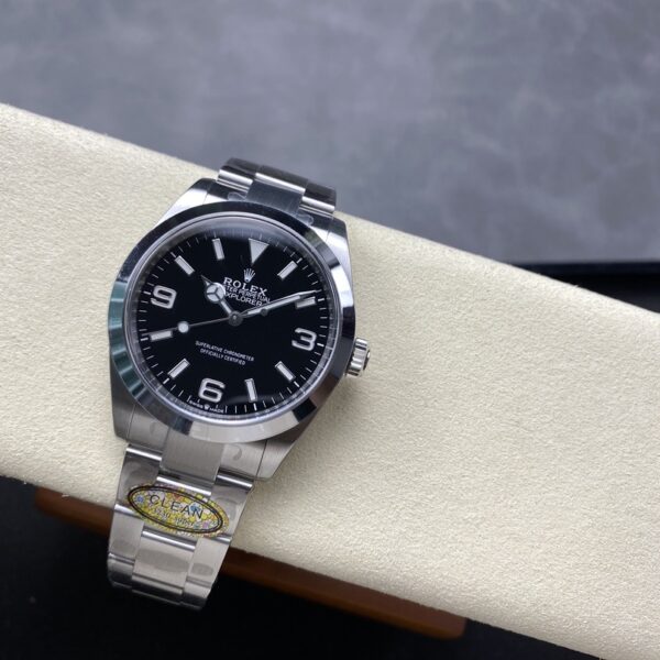 Alternative view of Superclone Rolex Explorer 40 mm Black Dial 224270