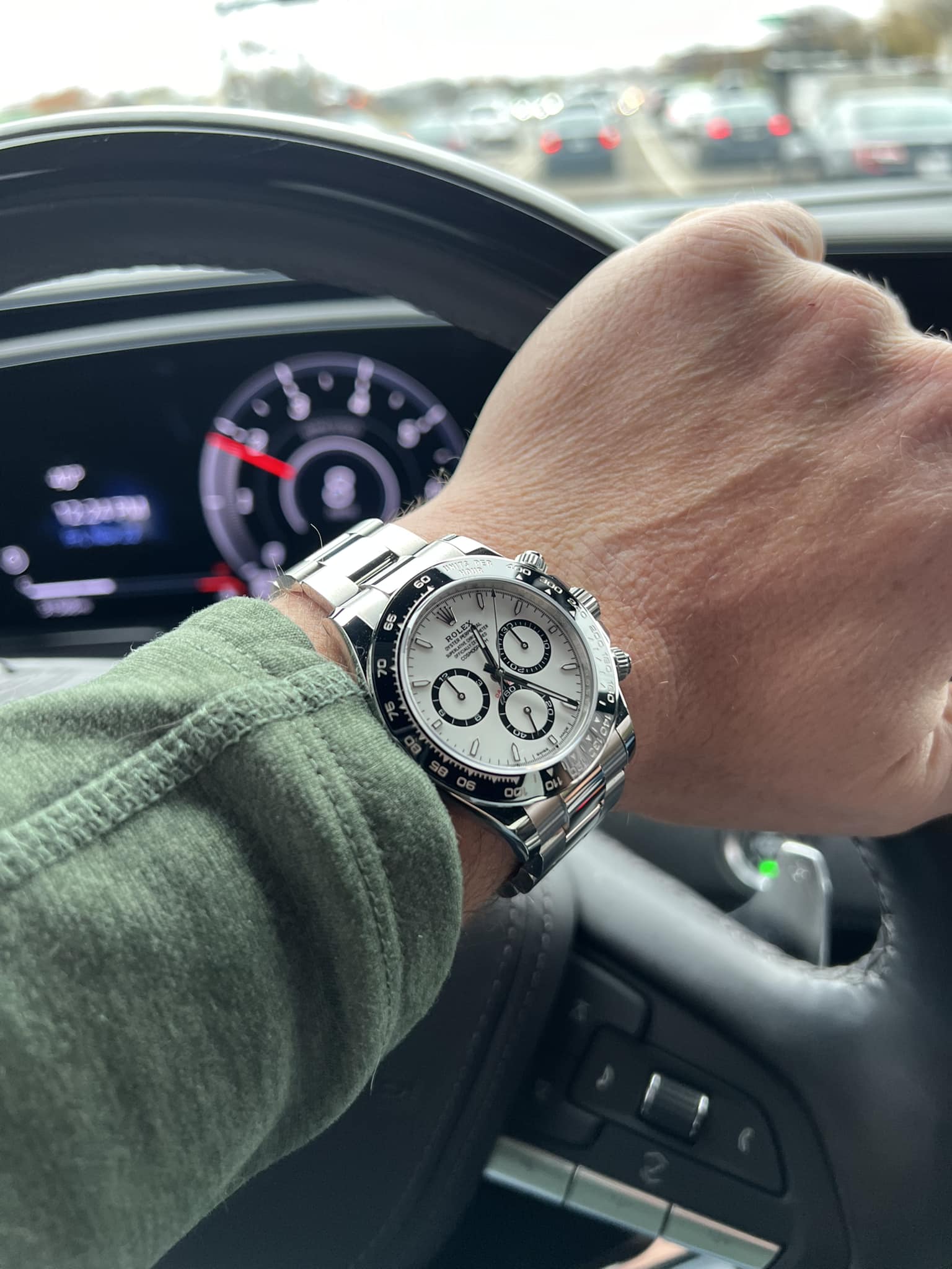 Superclone Rolex Daytona “Panda” 40 mm White Dial 126500LN photo review