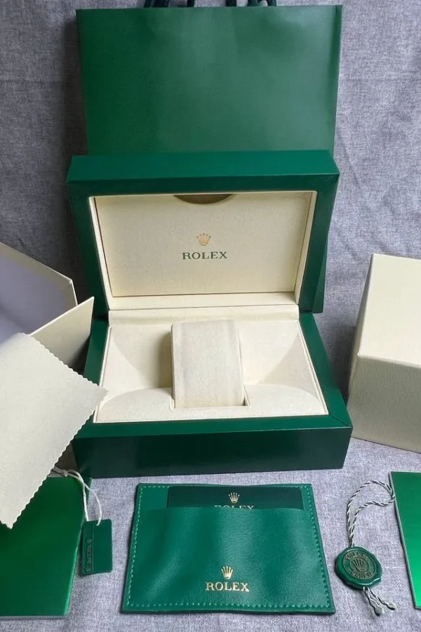 Alternative view of Rolex Wooden Box