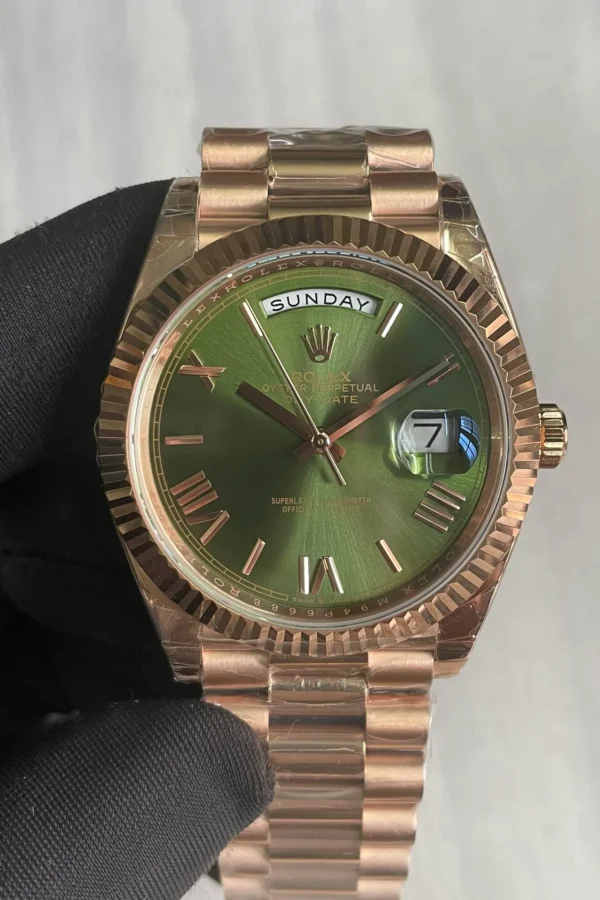 Alternative view of Superclone Rolex Day-Date Olive Dial 128235 36 mm