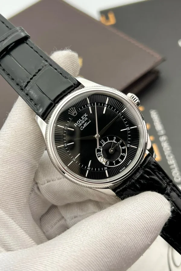 Alternative view of Superclone Rolex Cellini Black Dial REP016790