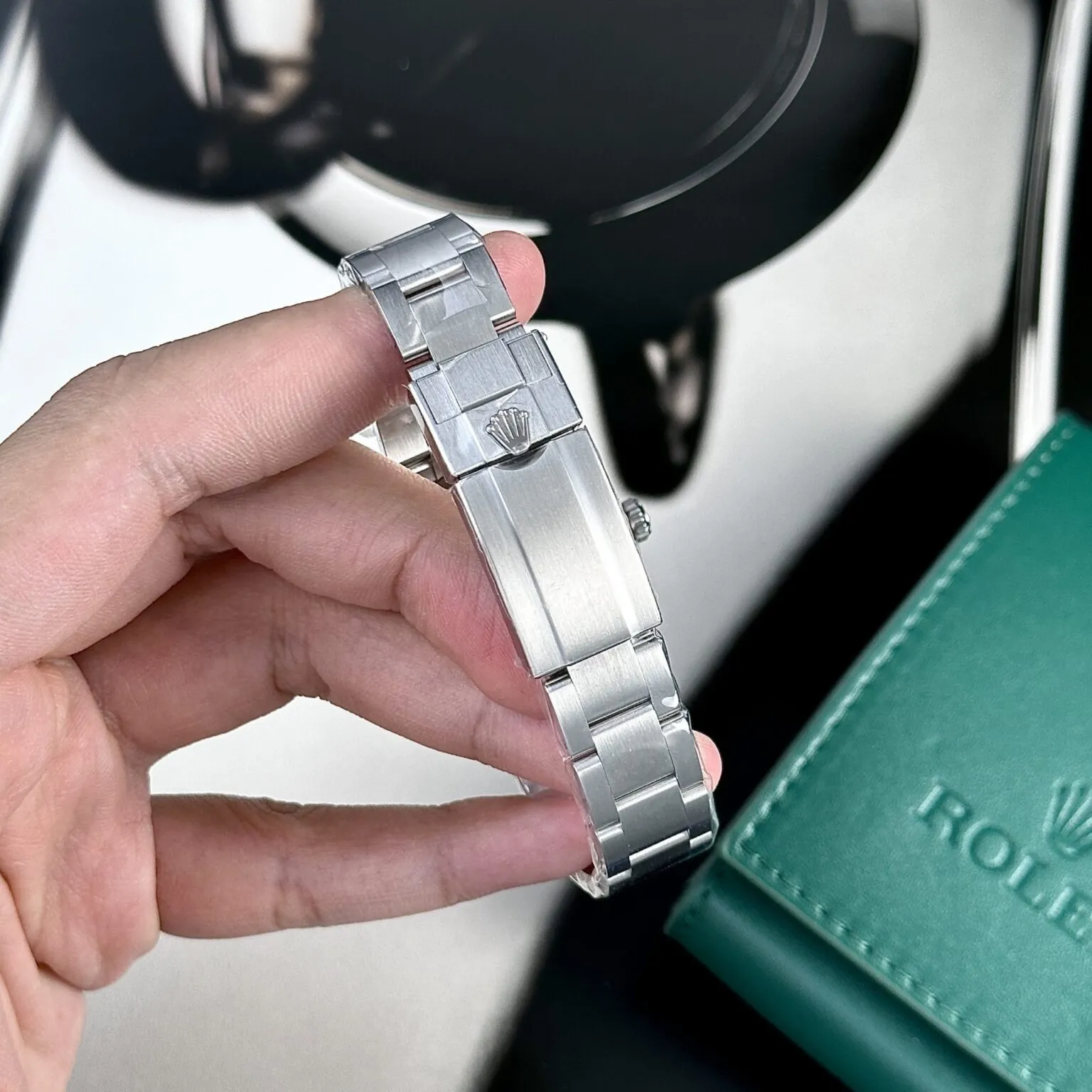 Superclone Rolex Explorer Black Dial 224270 - Image 9