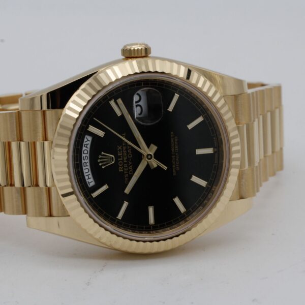 Superclone Rolex Day-Date Black Dial 228238 40 mm - Image 6
